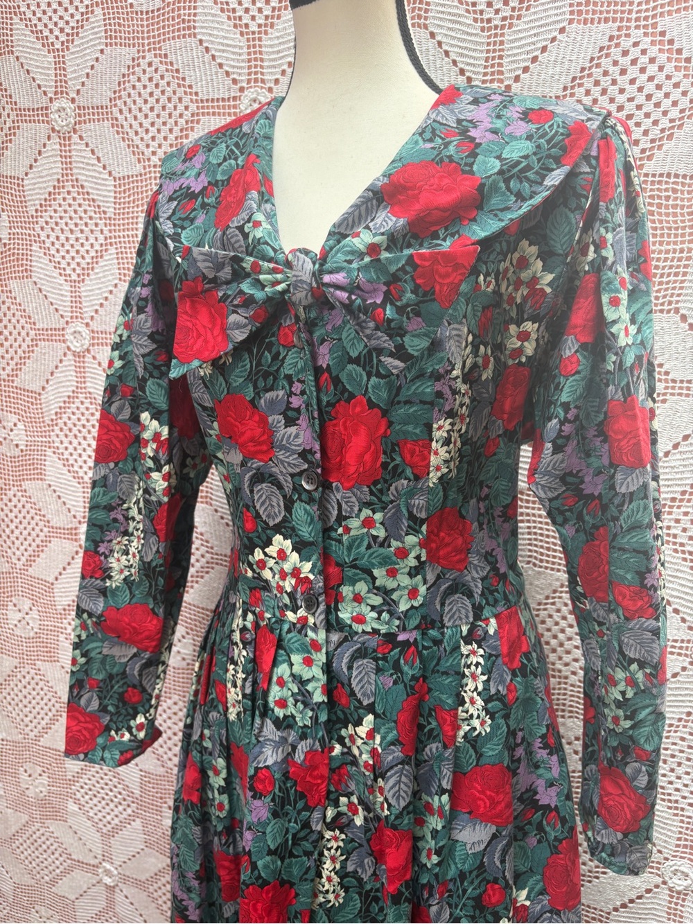 Vintage Suttles and Seawinds Floral Midi Dress Cottagecore Romantic Prairie